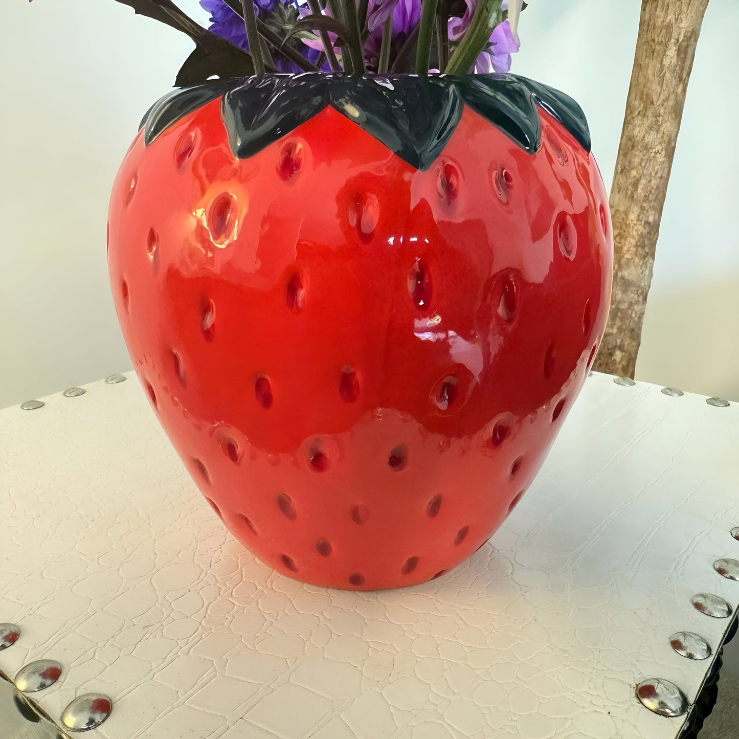 Ceramic Strawberry Vase, Hand Painted Red Strawberry Shape Planter Home Decorer Vase Flower Pot Cute Decorative Flower Vases